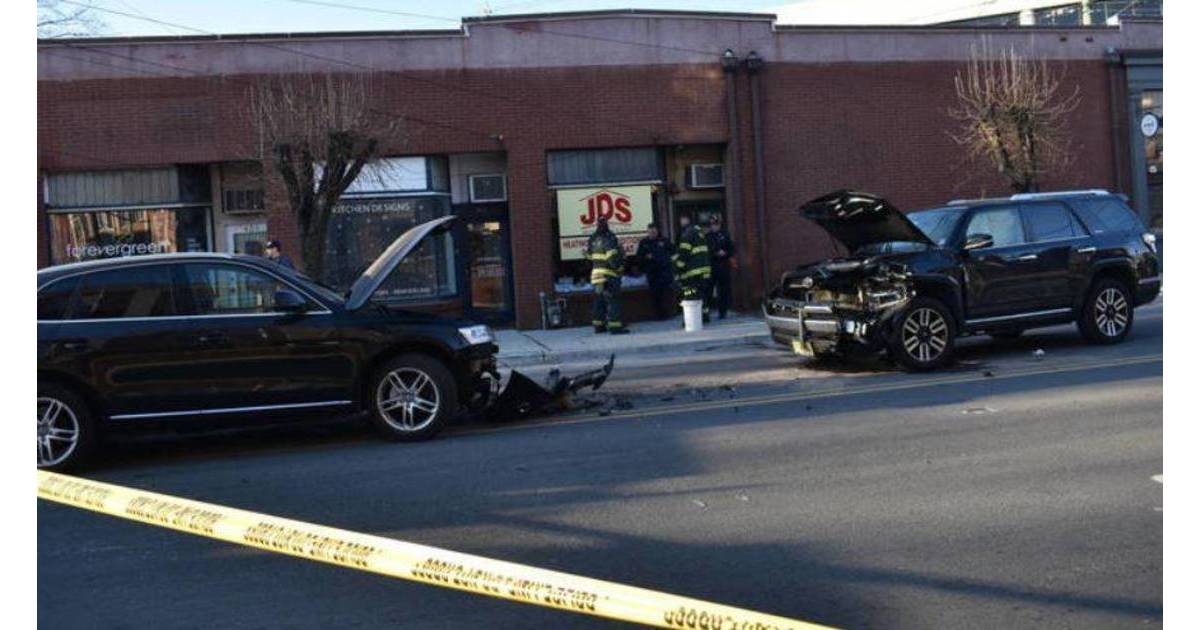 Juvenile Arrested in Westfield After Stolen Car Crash, Police Say