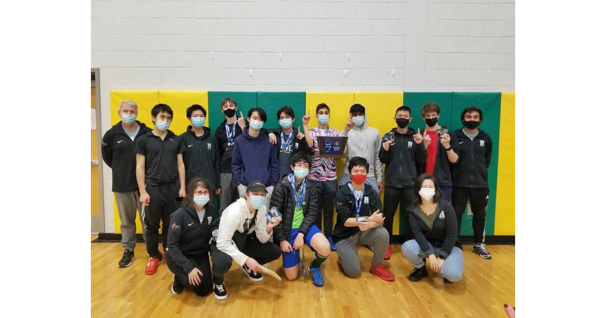 Ridge Boys Fencing Dominates District 5, Placing First Overall; Girls