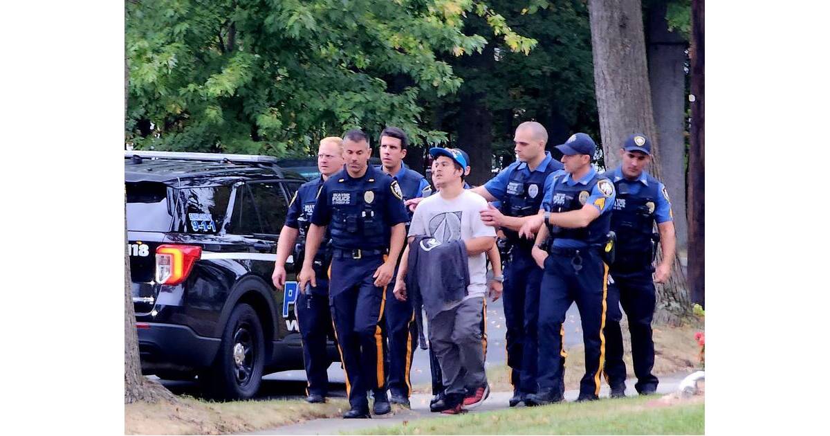 Wayne Police Successfully Talk Another ‘Emotionally Disturbed” Man Out