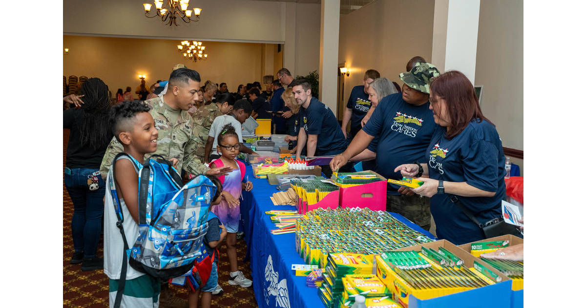 Freedom Mortgage, USO Give Out School Supplies to Over 600 Military ...