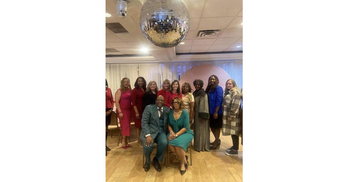 Kenilworth Residents Receive Legislative District 20 Trail Blazer Award