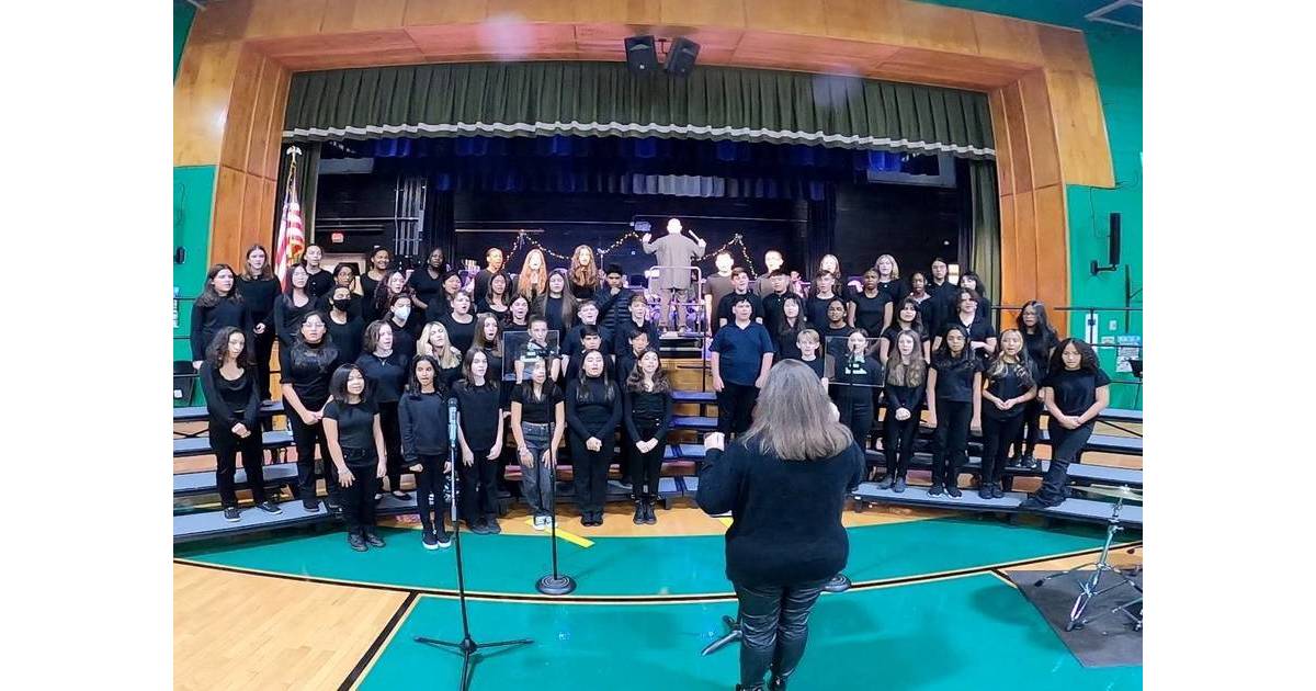 South Plainfield Middle School Holds Annual Winter Concert South