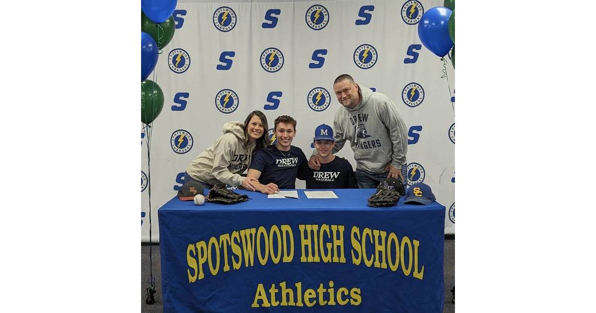 Spotswood High School's Breckyn DeAngelis Commits to Drew University's