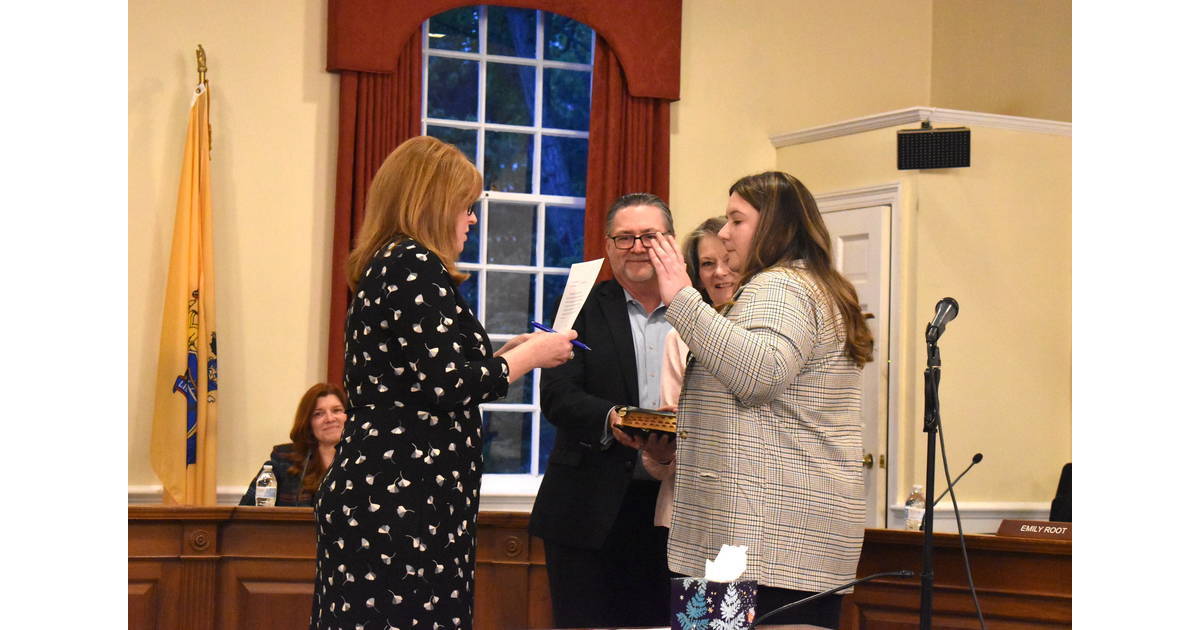 A Changing of the Westfield Town Clerks Veteran Retires, Deputy Takes