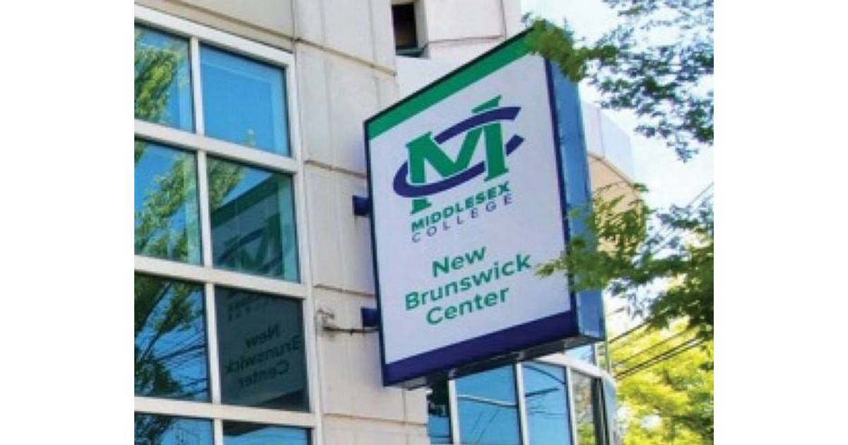 Face Masks Optional at Middlesex College's Edison, New Brunswick, Perth