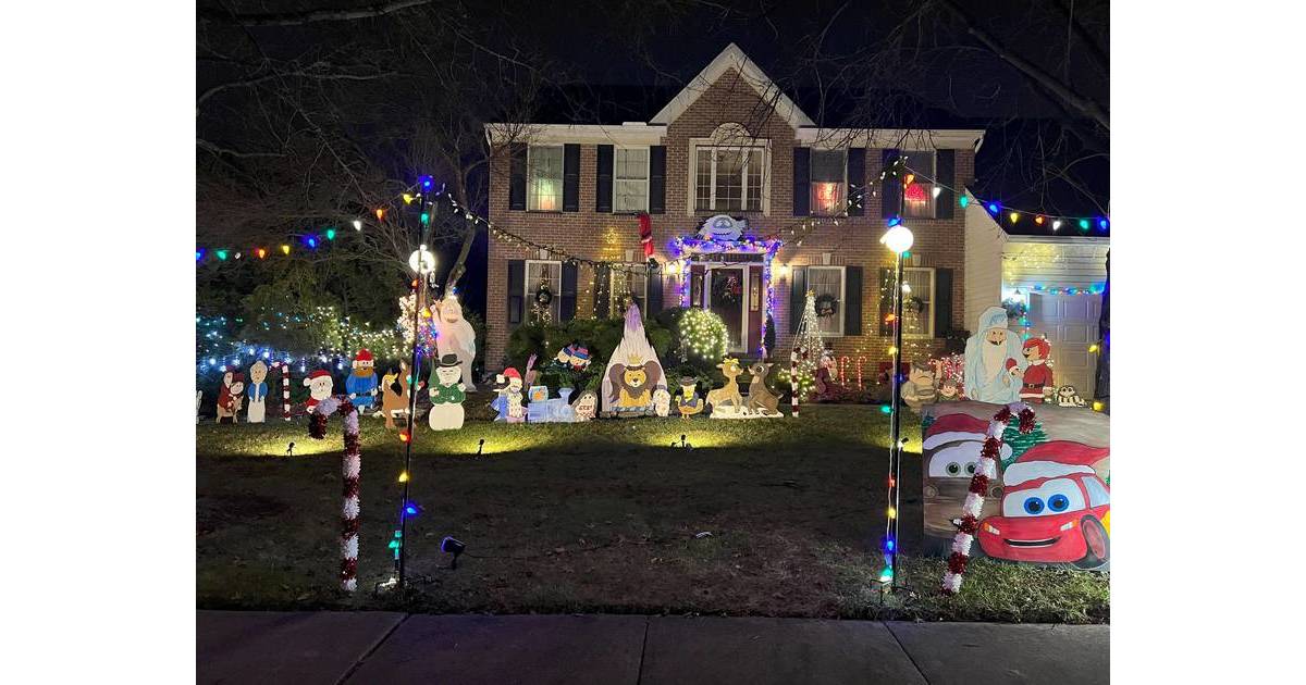 Mount Laurel Announces Winners of "Deck the House" Holiday Decorating