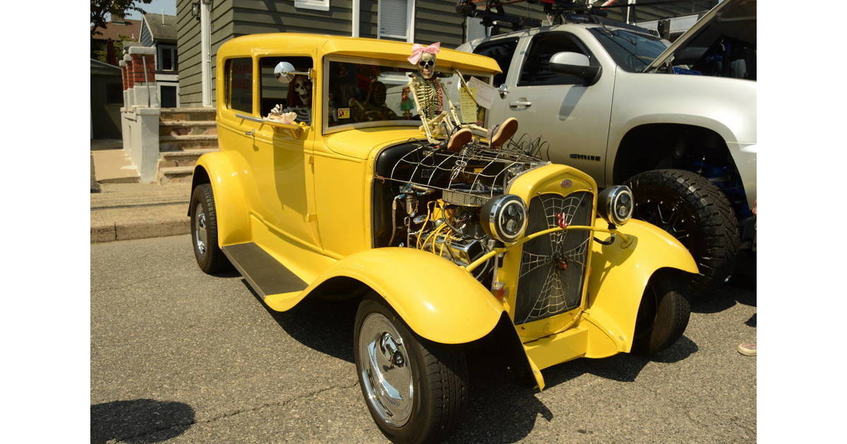 It Was All About the Vroom at 11th Annual Hawthorne Chamber of Commerce