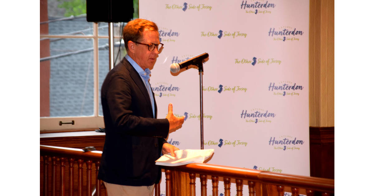 Lambertville’s Mayor Updates County Commissioners on Economic