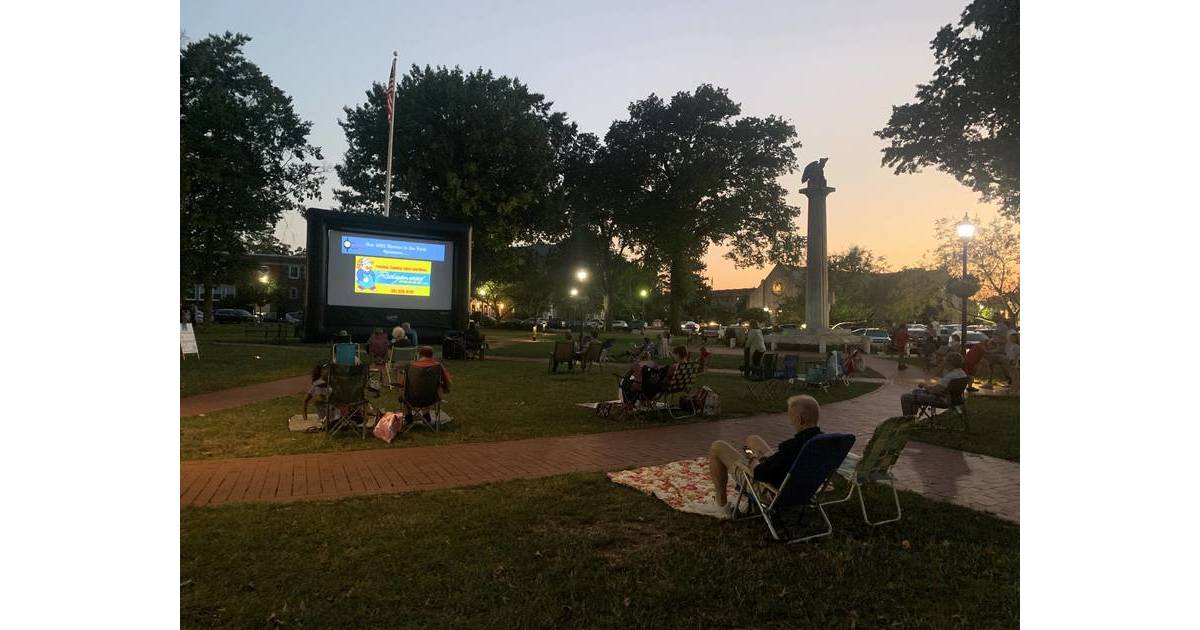 Ridgewood Celebrates the End of 2022’s Movies in the Park Ridgewood