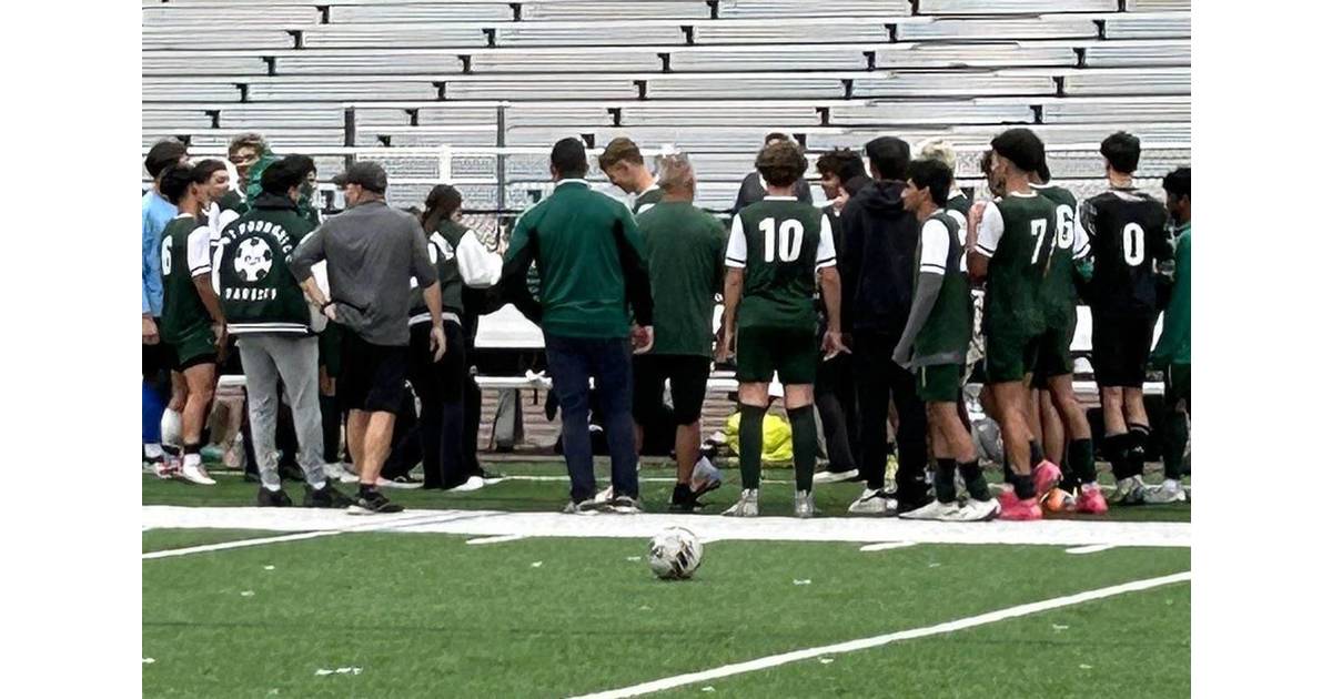 Boys Soccer East Brunswick Advances Past Freehold Township, 30, in States East Brunswick, NJ