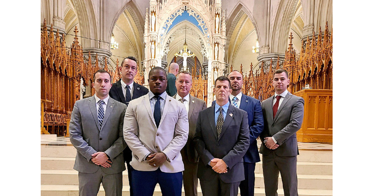 Fanwood Police Attend 'Blue Mass' at Newark Basilica to Honor Fallen