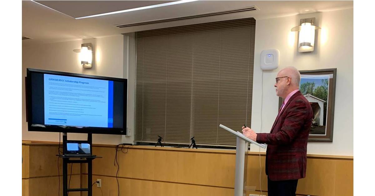 County Gives Grant To Support Education Of Students At Raritan Valley county-gives-grant-to-support-education-of-students-at-raritan-valley