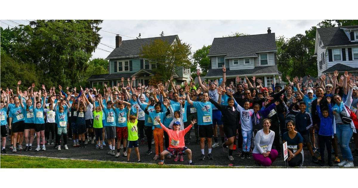 More than 1,000 people showed up for the 10th annual Greta's Run for