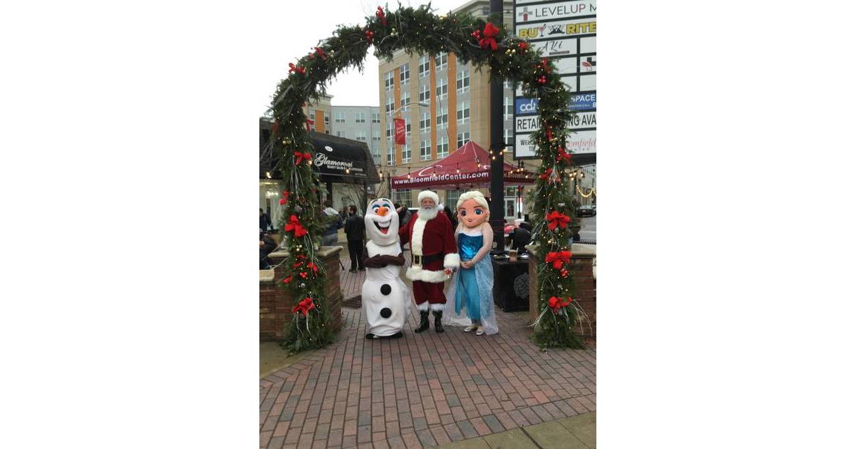 Bloomfield Center’s 3rd Annual Holiday Hunt Event Saturday, November 26