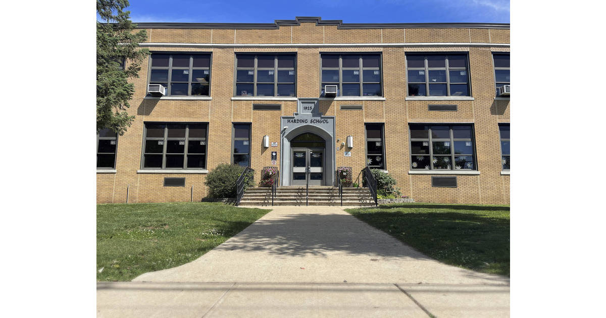 Kenilworth's Harding Elementary School to Celebrate Centennial with