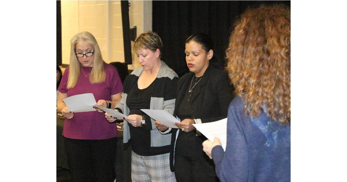 Hasbrouck Heights BOE Swears in Members, Elect New President and VP at