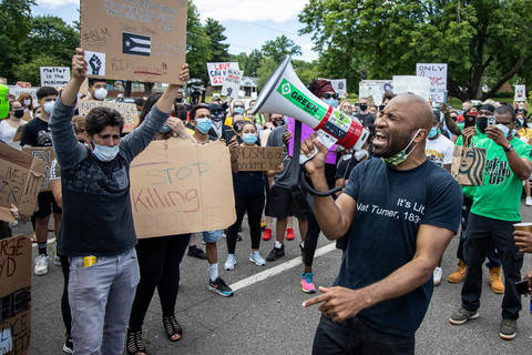 Black Lives Matter Thunders At Hawthorne Rally Tapinto