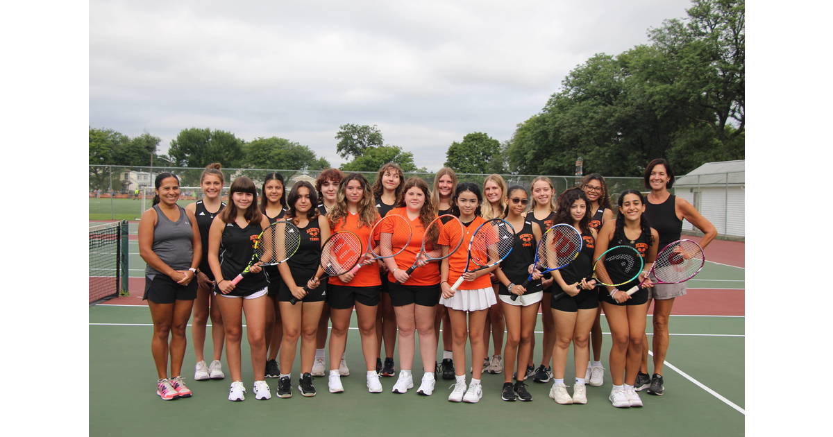HS Girls Tennis Hasbrouck Heights Pulls out Victory over Harrison