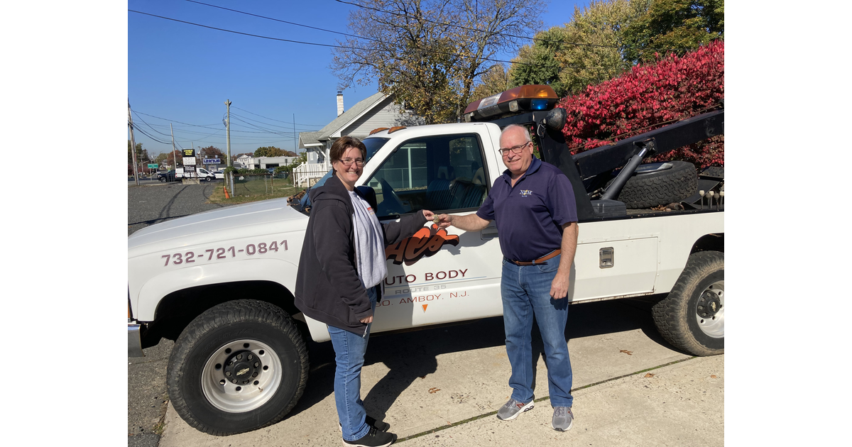 South Amboy Receives Gift of Tow Truck in Memory of Donald Rzepka