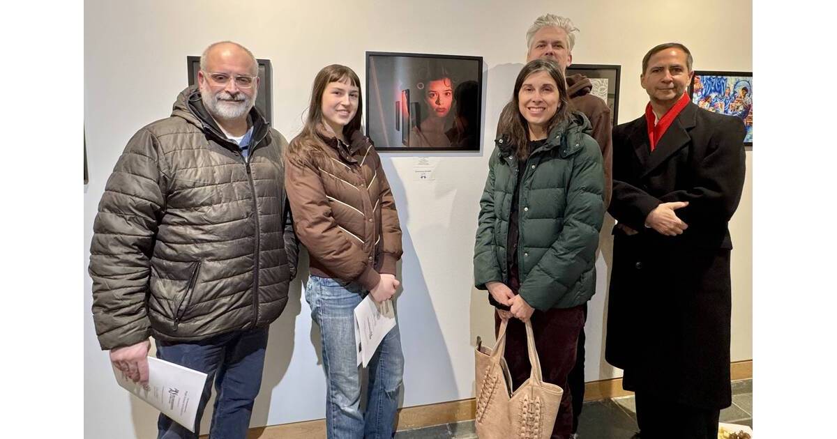 Columbia High School Student Wins Merit Award at Statewide Art Exhibition&nbsp;