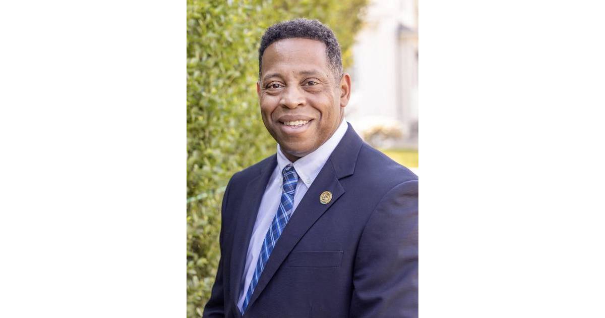 Former Hillside Council & Board of Education Member Writes Book of