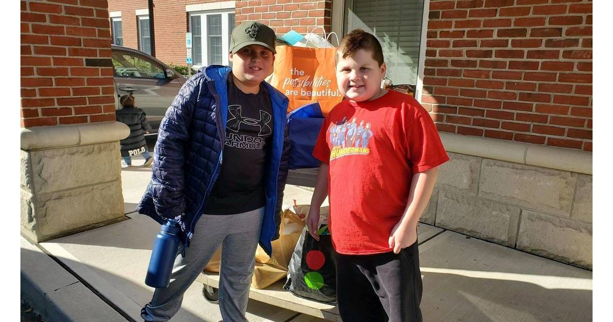 Hasbrouck Heights Scouts Collect Over 200 Bags in Fall Food Drive