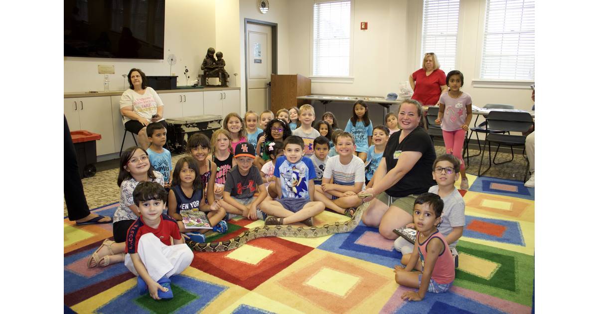 Hasbrouck Heights Library Back ZoophoriaNJ, an Immersive and