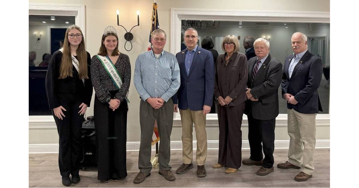Hunterdon County Officials Join 4-H Community for Agricultural Fair Banquet