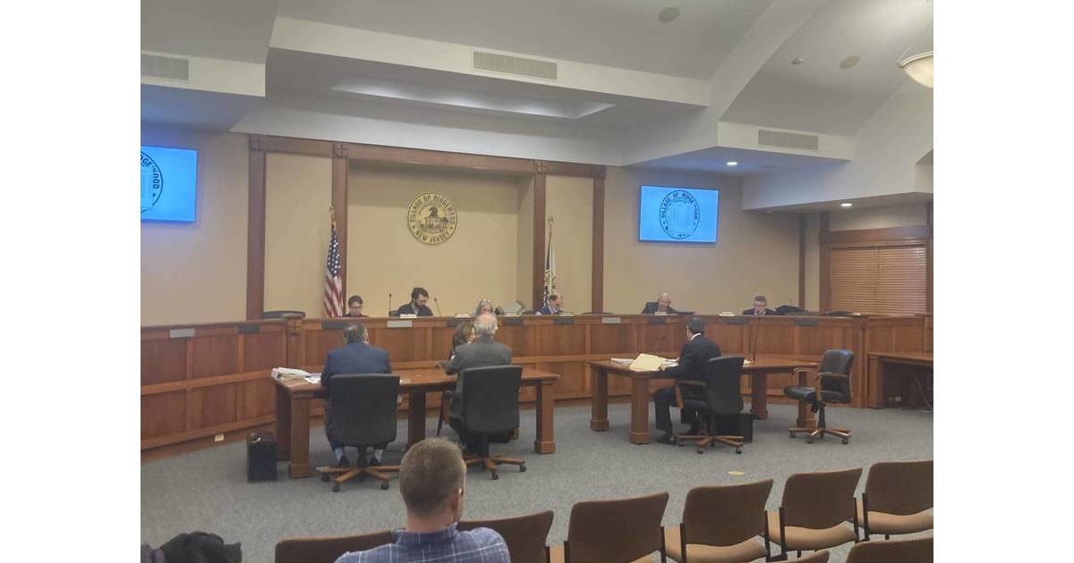 Debate Surrounding Proposed Auto Body Shop Expansion Continues at