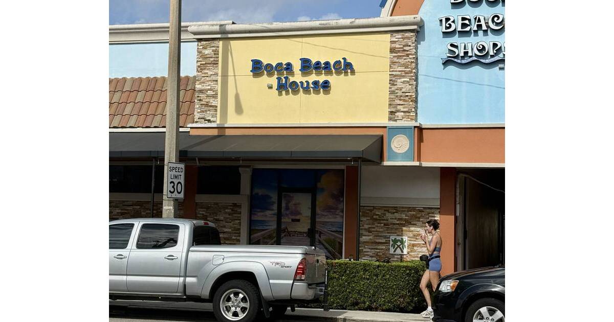 Boca Beach House: Beachside Gem Built on Community, Comfort Food, and Cherished Christmas Tradition