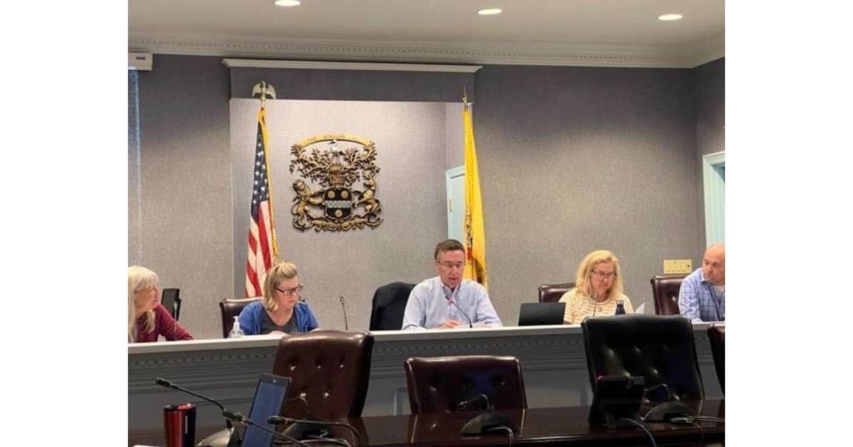 Exxon Owner Returns to Chatham Historic Preservation Commission with