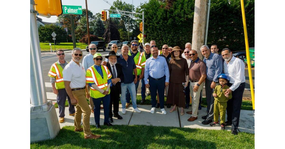 County Commissioners celebrate completion of intersection improvements