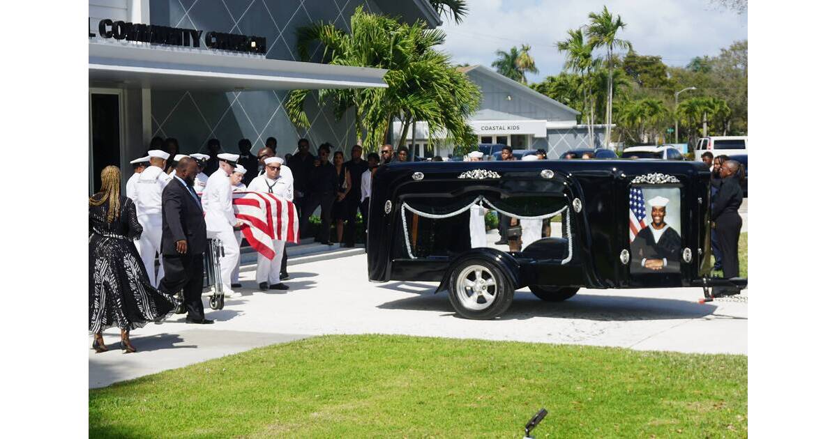 Family, Friends and Military Honor Guard Gather in Tribute to 19-Year ...