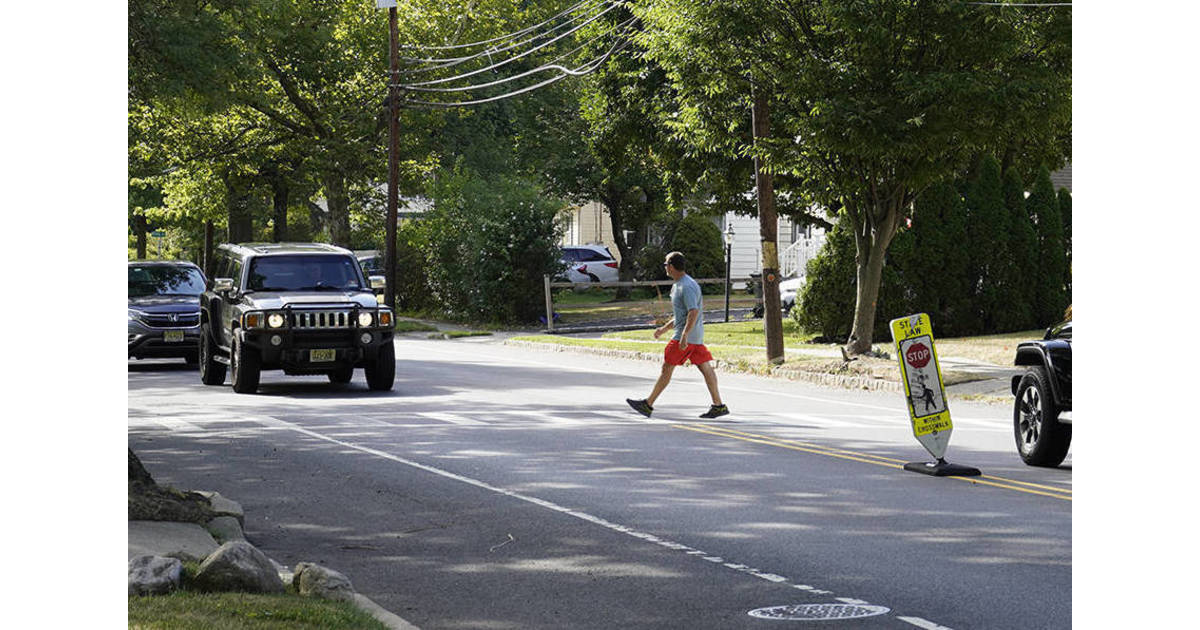 Fanwood Police Use 'Pedestrian Decoy' to Educate Drivers about NJ