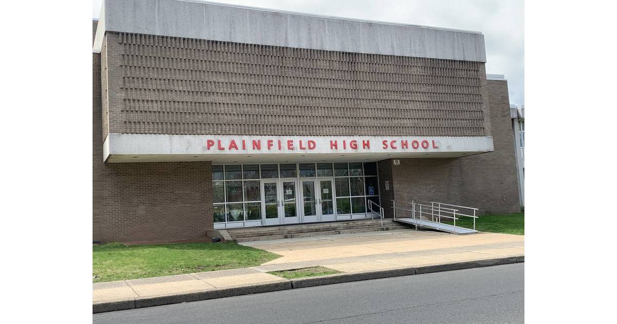 Plainfield School Board Meets Tuesday, Agenda Includes Amended Long