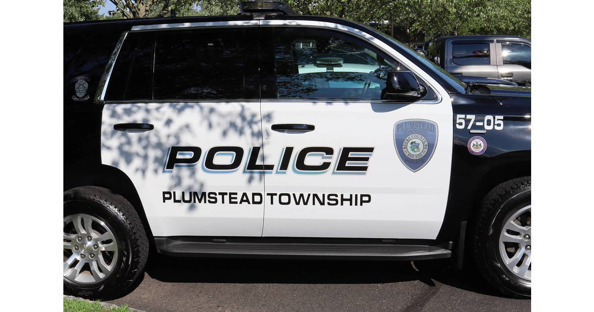 Plumstead Police Officer Prevents Suicidal Teen From Jumping Off