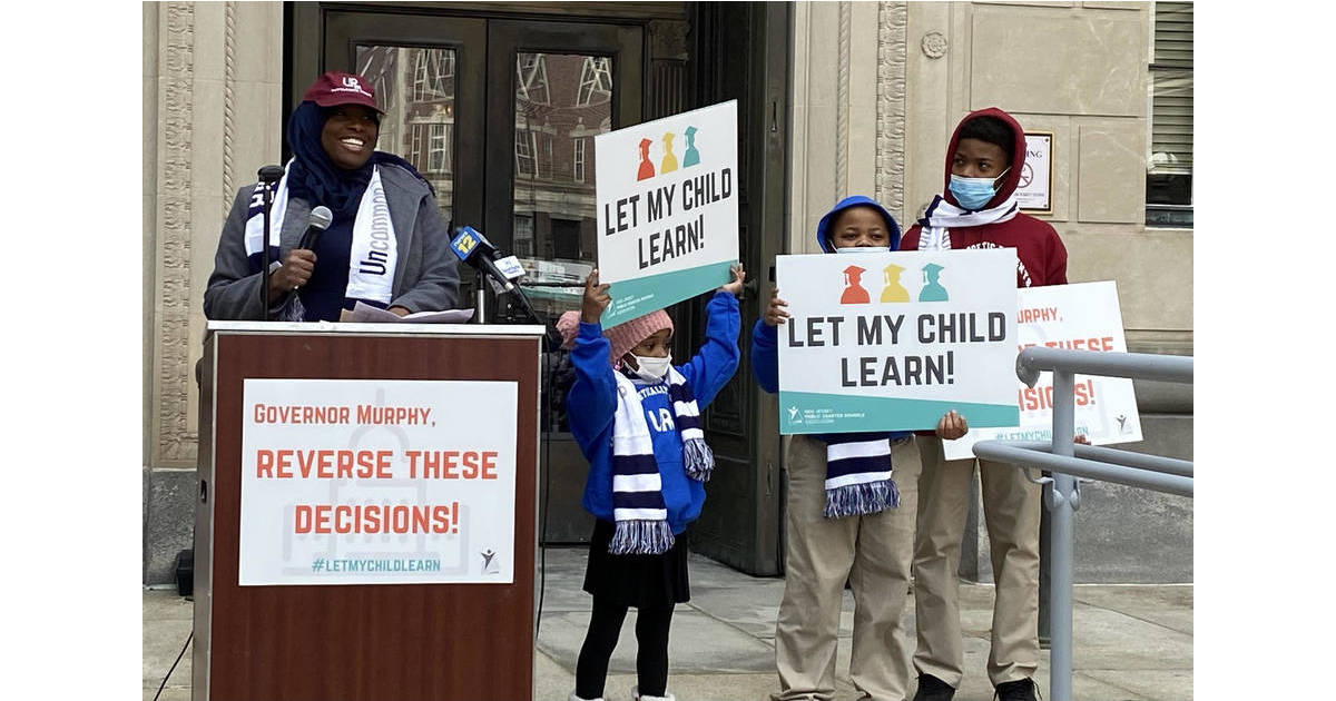 newark-charter-school-advocates-parents-call-on-state-to-reverse