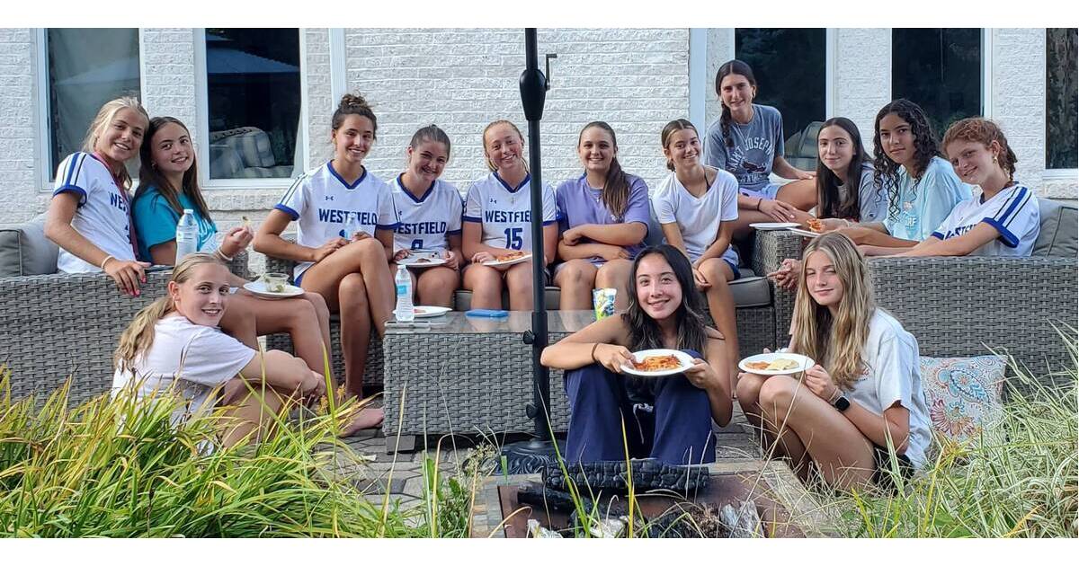 Westfield High School Girls JV Soccer Team Gets Psyched Westfield, NJ