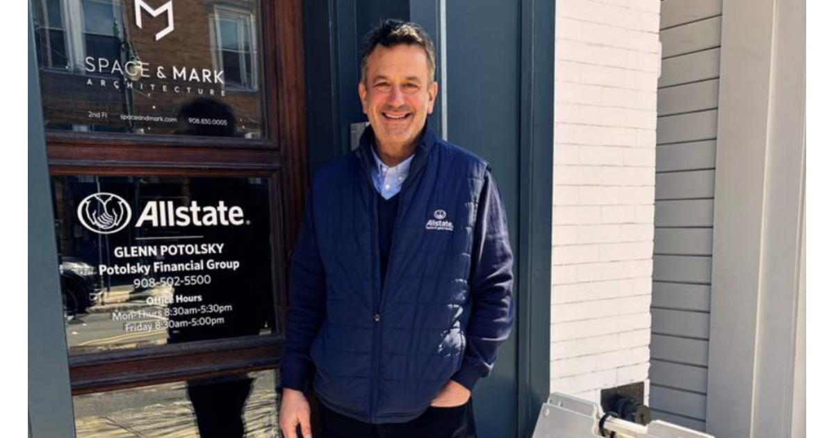 Summit’s Glenn Potolsky Guides Residents Through Life Insurance Choices at Allstate