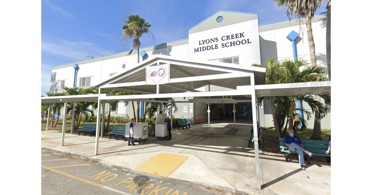 New Traffic Pattern at Lyons Creek Middle School in Coconut Creek