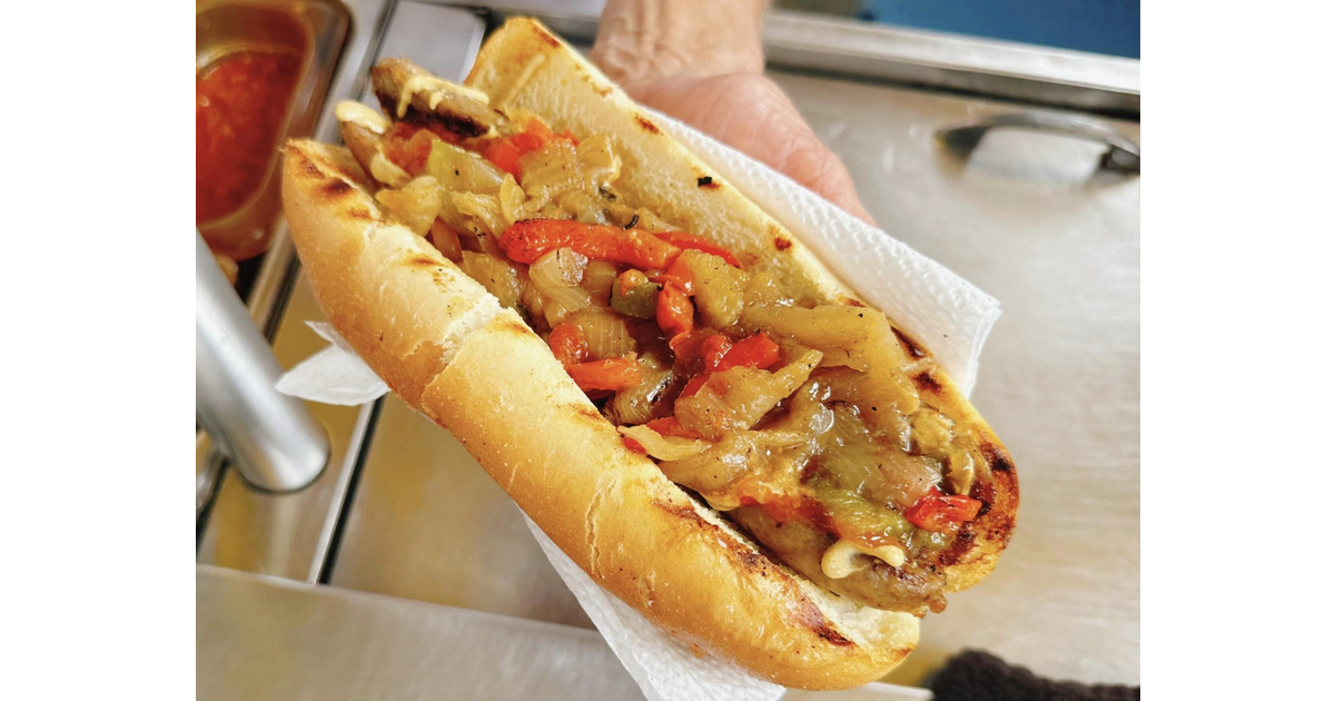 Easy Polish Sausage vs Hot Dog Which is Best? 2023 AtOnce