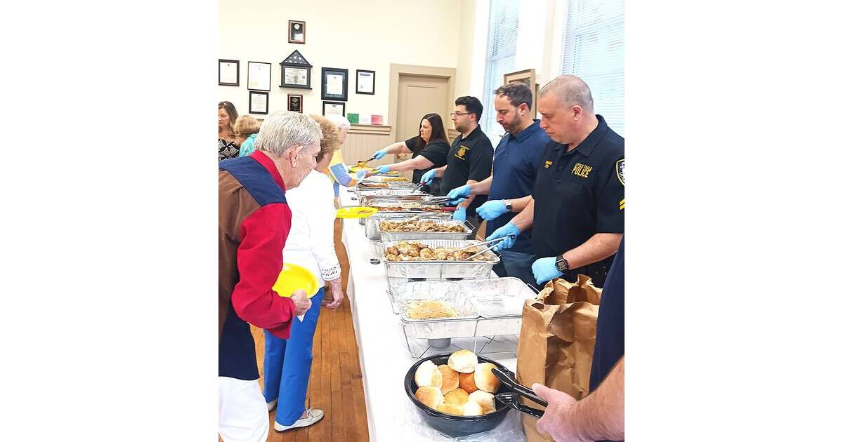 Local Seniors Enjoy Annual 'Spring Fling' Dance in Little Falls