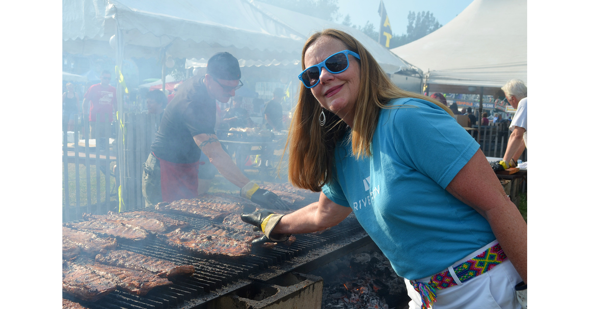 Scenes from The Final Night of the St. Stan's Carnival in Sayreville