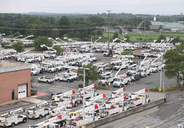 FirstEnergy Utility Crews Mobilize to Assist Hurricane Laura Power ...