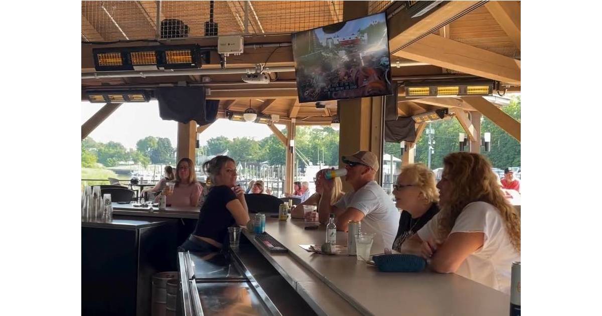It’s ‘Anchors Aweigh’ at New Sewaren Tiki Bar on Tuesday Woodbridge