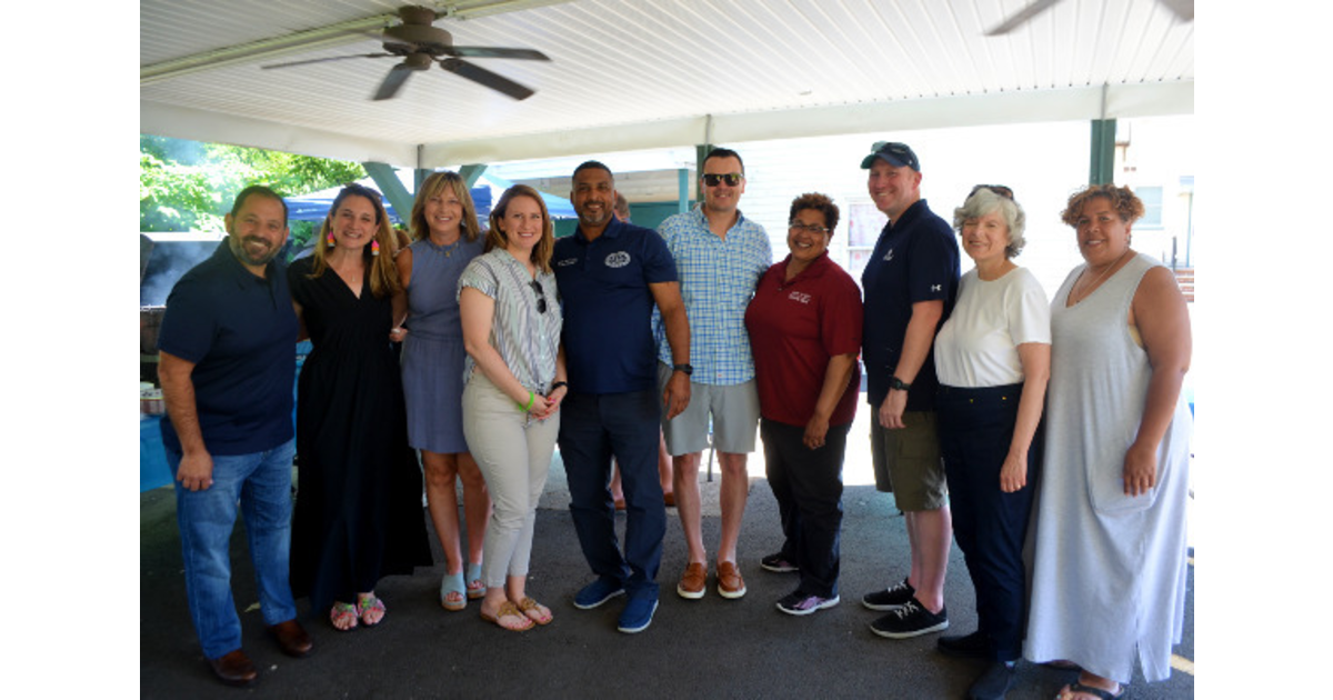 Scotch Plains Democrats Prepare for November Election Battle with BBQ Fundraiser Scotch Plains