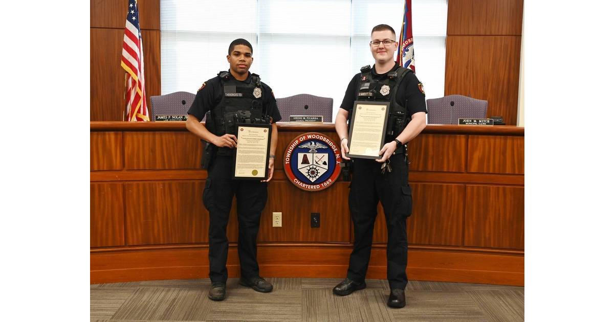 Woodbridge Honors 2 Police Officers for Major Felony Arrests