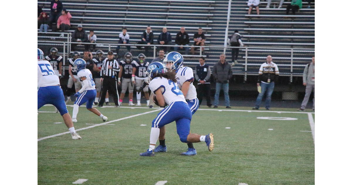 HS Football Rutherford Upends WoodRidge, 2410, in NJIC Championship