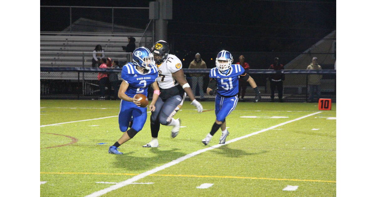 NJSIAA Football WoodRidge Offense Carries Blue Devils to 4428 Win