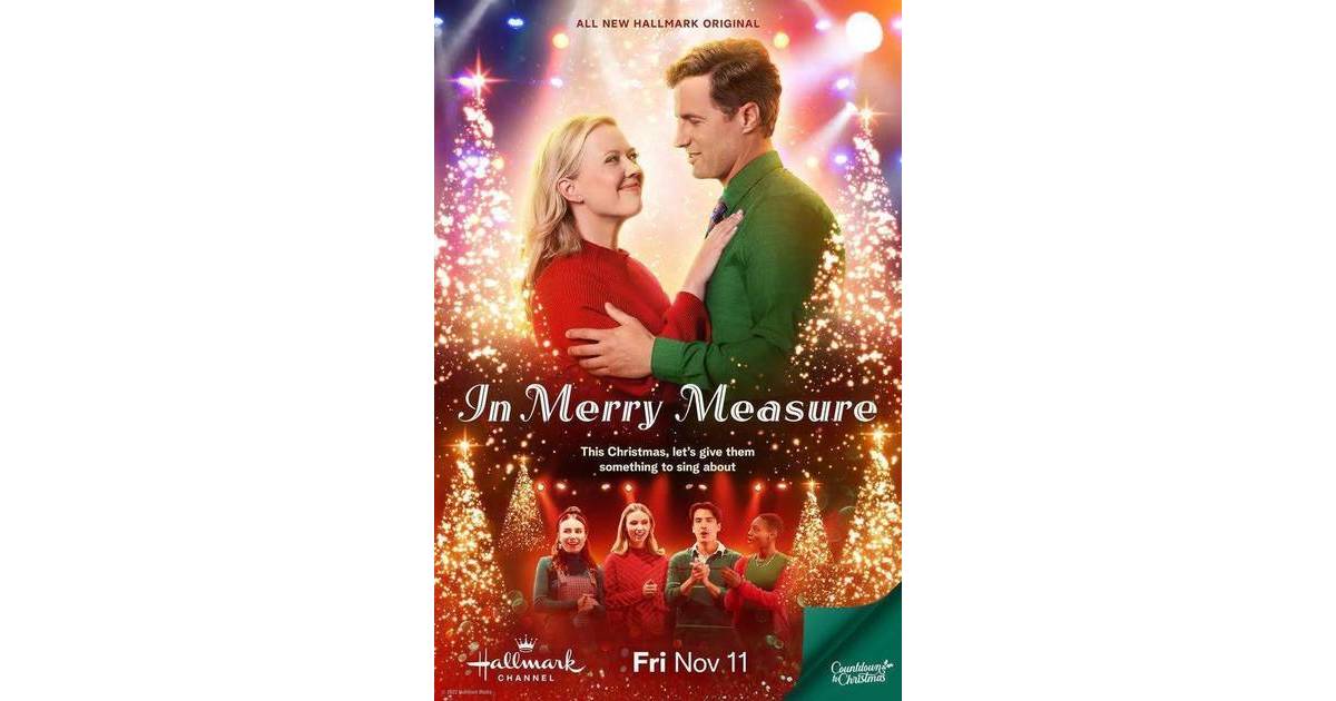 Christmas Movies of 2022 with the Christmas Pup Hazlet